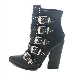Steve Madden comet booties